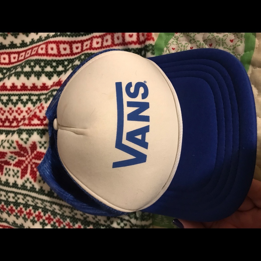 VANS SnapBack hat